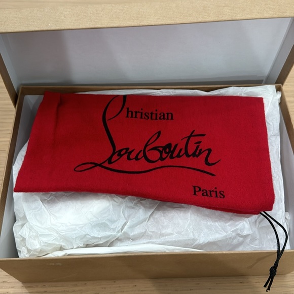 Christian Louboutin Pigalle 100mm Patent Calf Leather in Blush - Picture 7 of 7